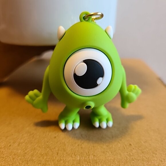 Unbranded Cartoon‎ Character Keychain Unisex Multi-Color NWOT Collectible Auto - Picture 2 of 5